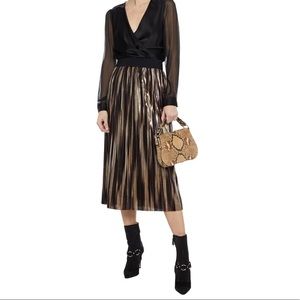 Alice & Olivia metallic pleated holiday skirt